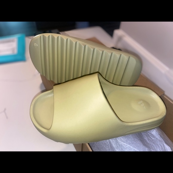 Yeezy Slides